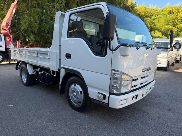 Isuzu Elf 6