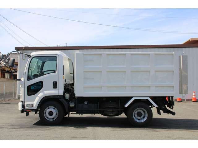 Isuzu Forward 4