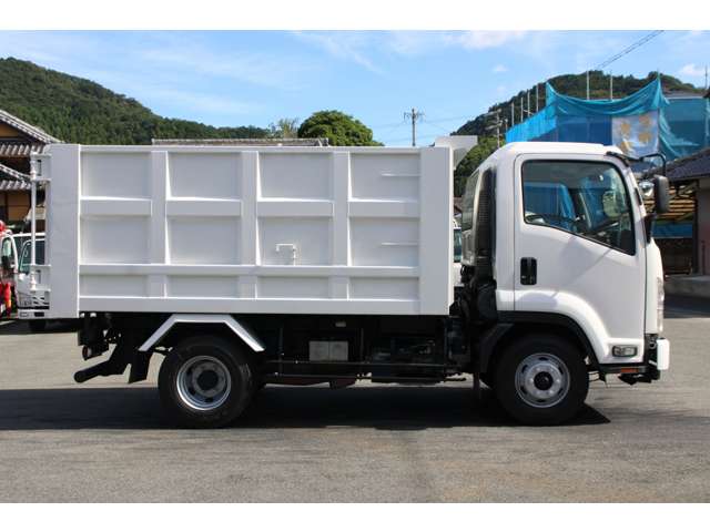 Isuzu Forward 5
