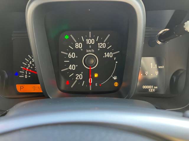 Honda N-VAN 9