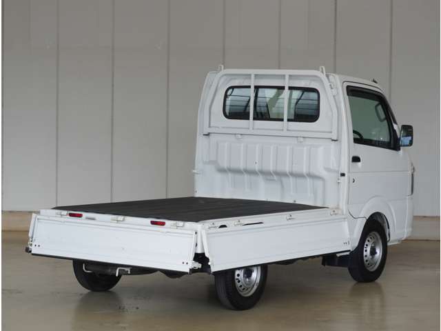 Mazda Scrum Truck 9