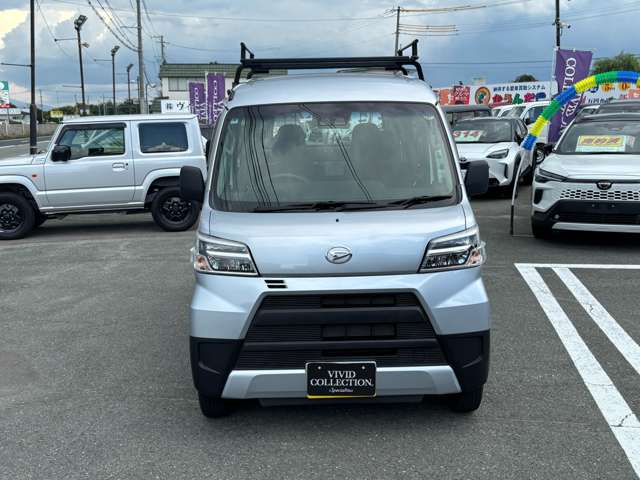 Daihatsu Hijet Deck Van 3