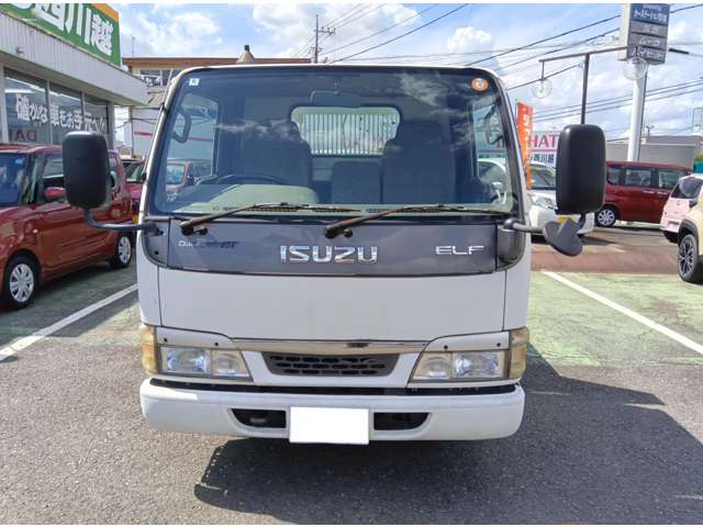 Isuzu Elf 3
