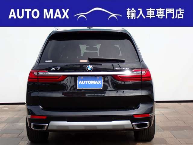 BMW X7 11