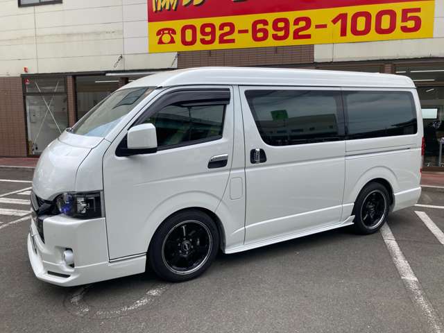 Toyota Hiace 11