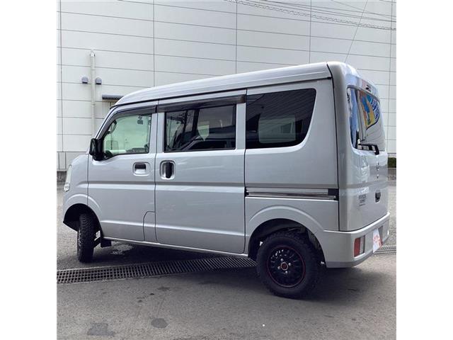 Nissan NV100 Clipper 10