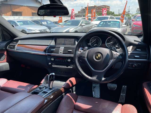 BMW X6 4