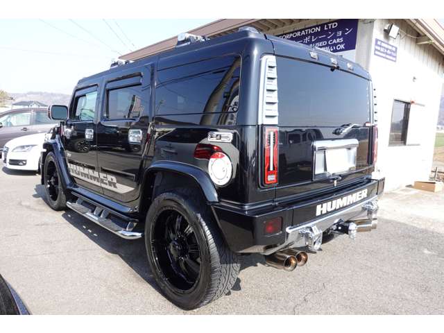 Hummer H2 10