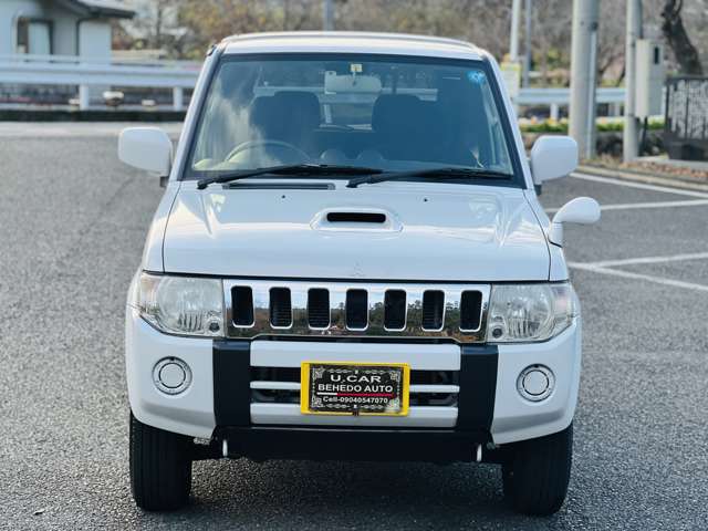 Mitsubishi Pajero Mini 2