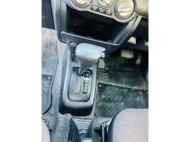 Mitsubishi Pajero Mini 10