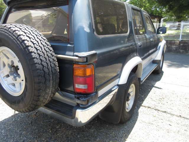 Toyota Hilux Surf 10