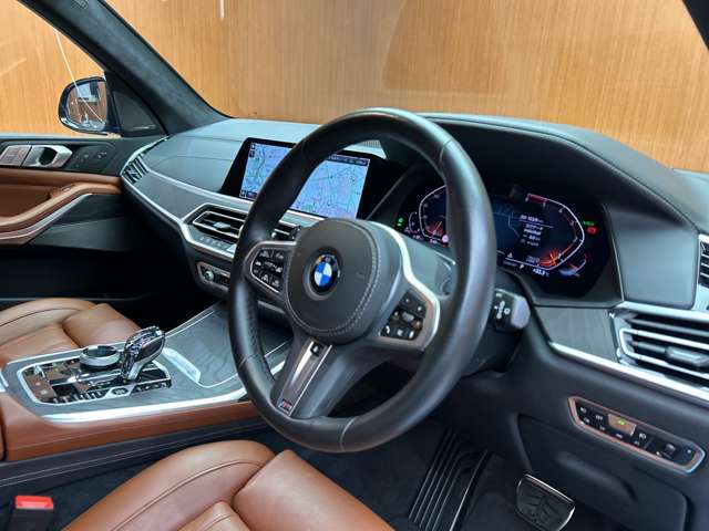 BMW X7 5
