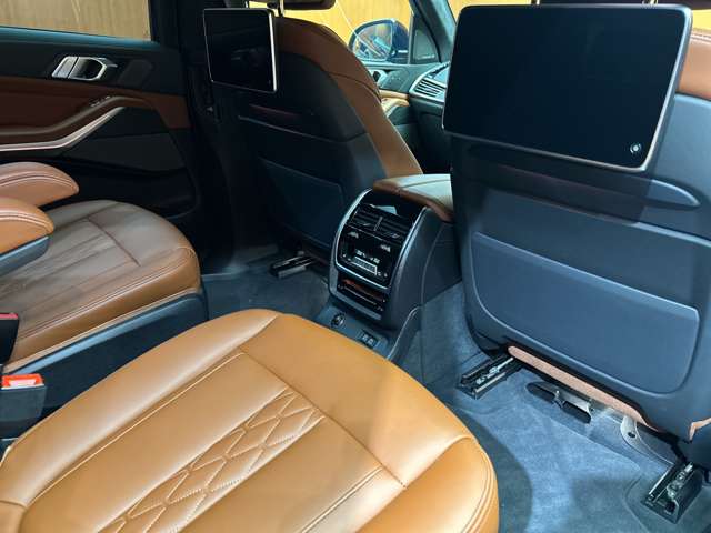 BMW X7 7