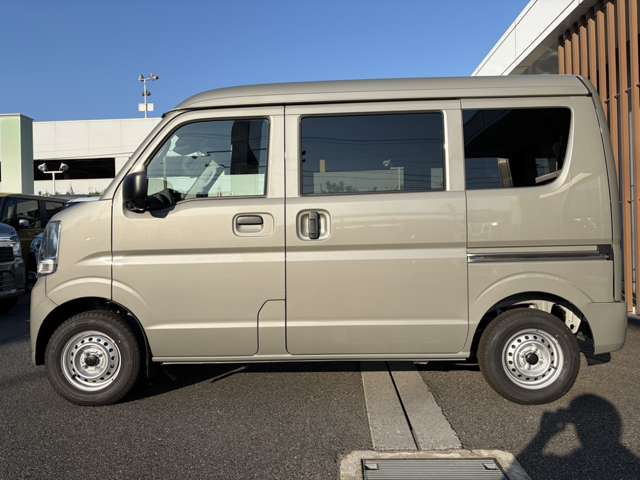 Suzuki Every 12