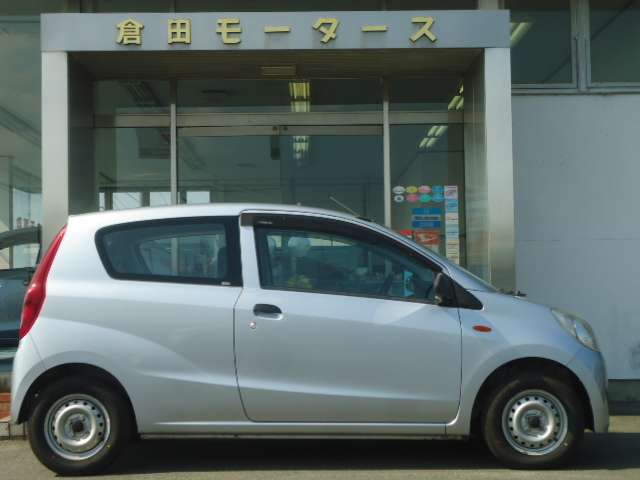 Daihatsu Mira 5