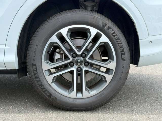 Audi Q5 11