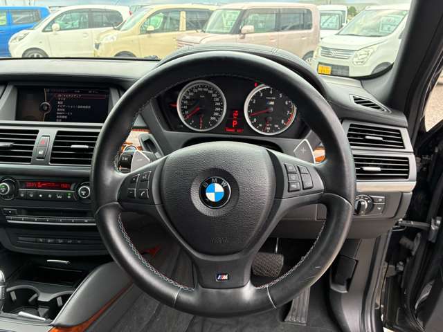 BMW X6 M 10
