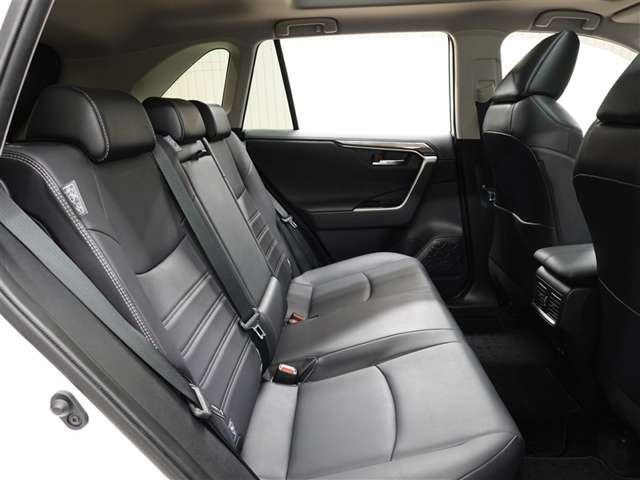 Toyota RAV4 9