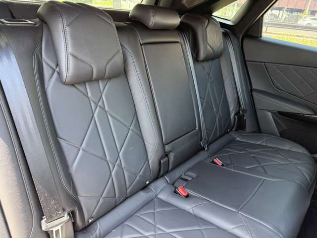 DS Automobiles DS 7 Crossback 11