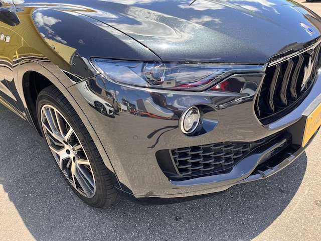 Maserati Levante 10