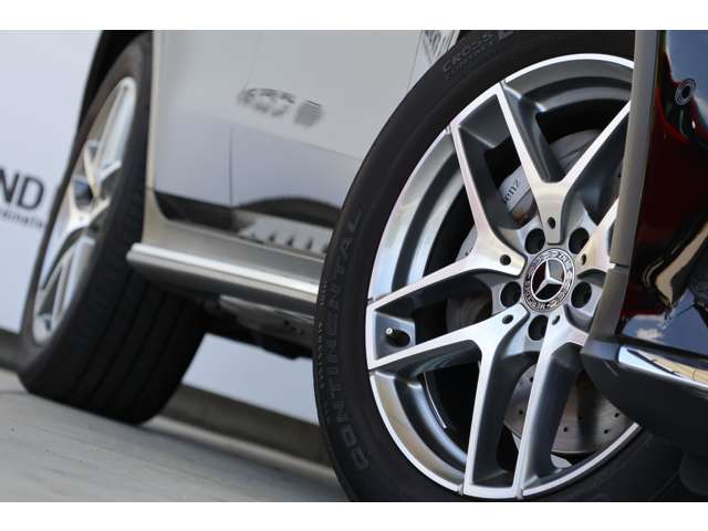 Mercedes-Benz GLC 12