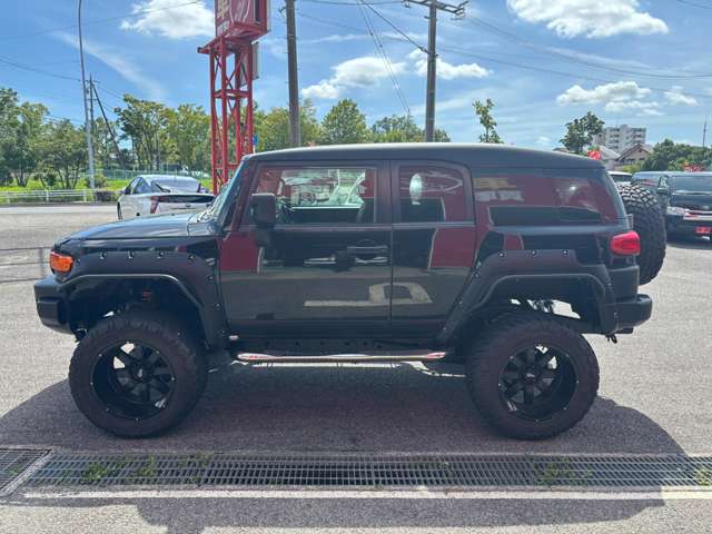 Toyota FJ Cruiser 4