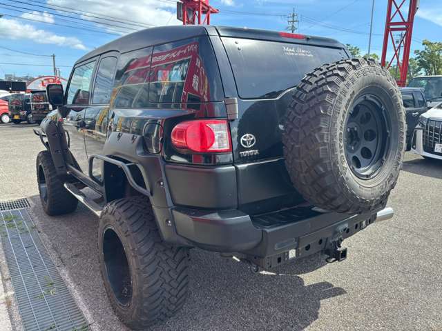 Toyota FJ Cruiser 6