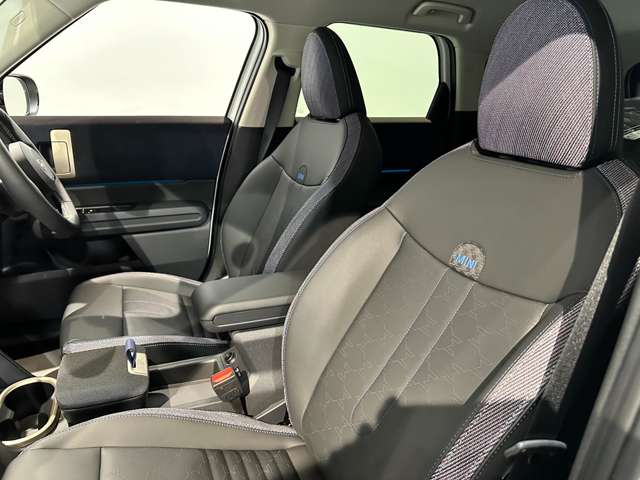 MINI Countryman 8
