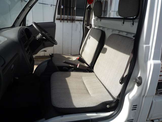 Daihatsu Hijet Pickup 11
