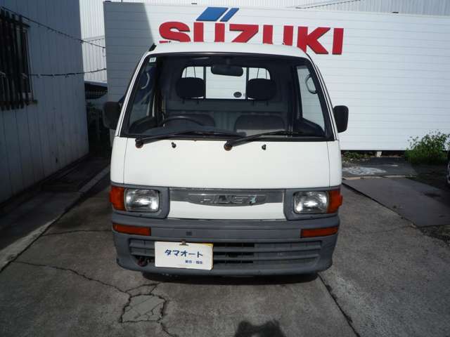 Daihatsu Hijet Pickup 2