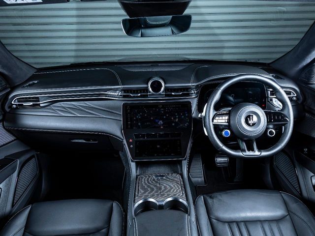 Maserati Grecale 4