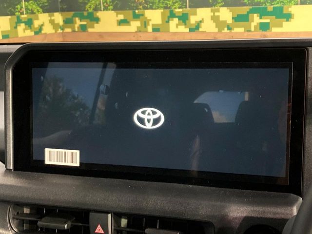 Toyota Land Cruiser FJ 3
