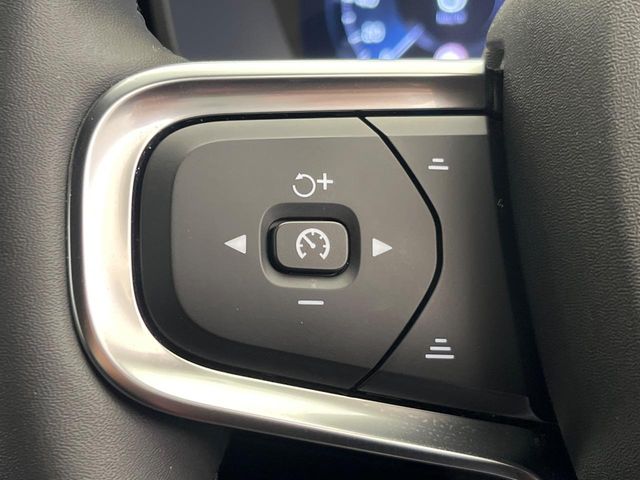 Volvo XC40リチャージ 9
