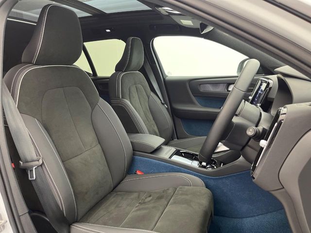 Volvo XC40リチャージ 10