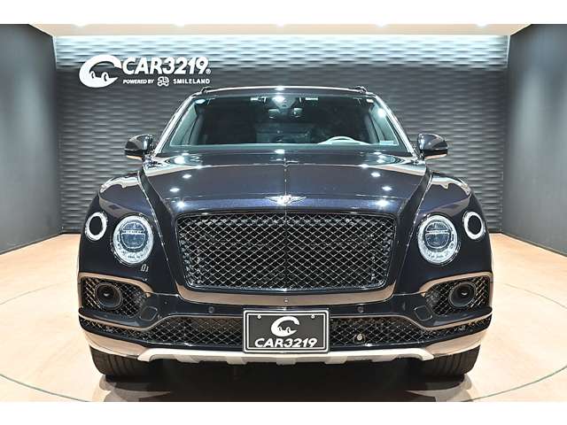 Bentley Bentayga 6
