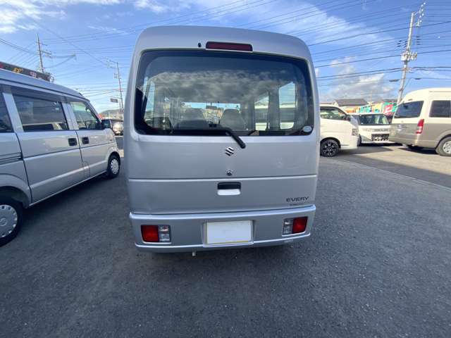 Suzuki Every 9
