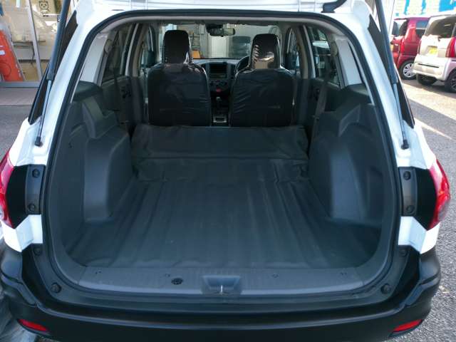 Nissan NV150 AD 8