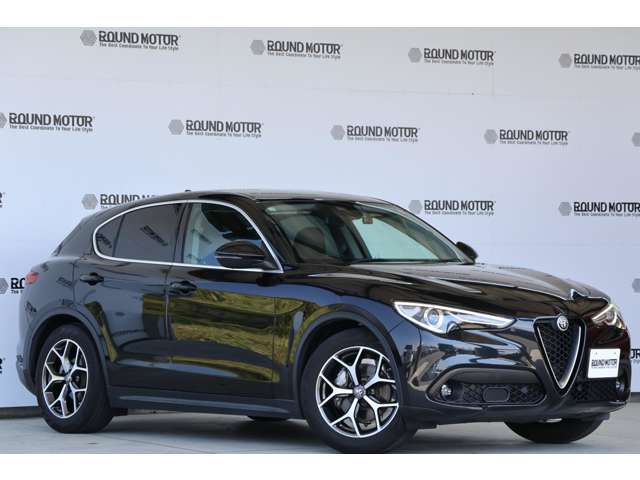Alfa Romeo Stelvio 4