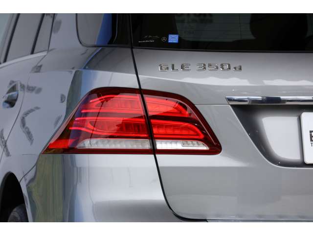 Mercedes-Benz GLE 8