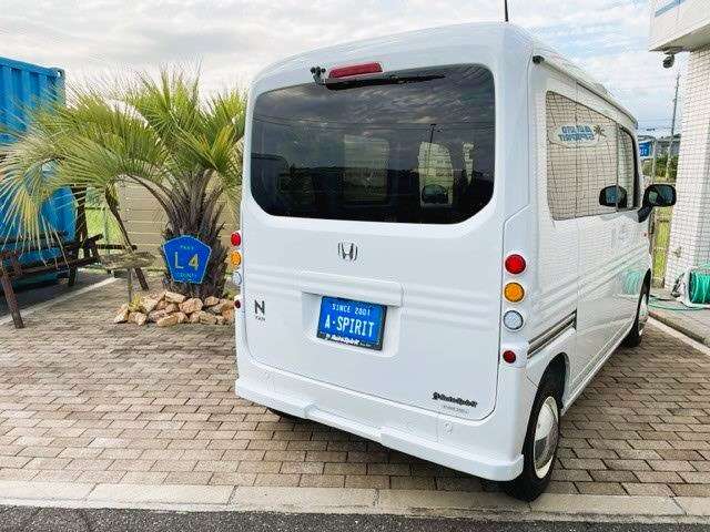 Honda N-VAN 10