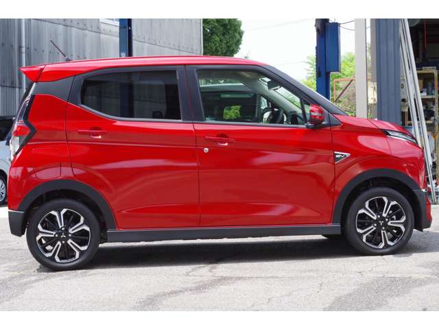 Mitsubishi eK X EV 8
