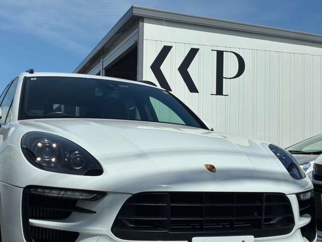Porsche Macan 12