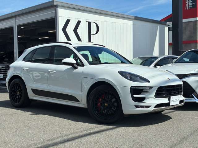 Porsche Macan 10