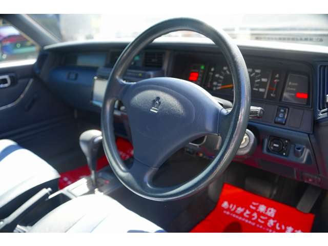 Toyota Crown Van 2