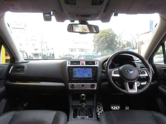 Subaru Legacy Outback 3
