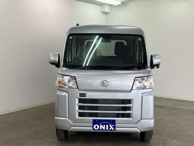 Daihatsu Hijet Cargo 7