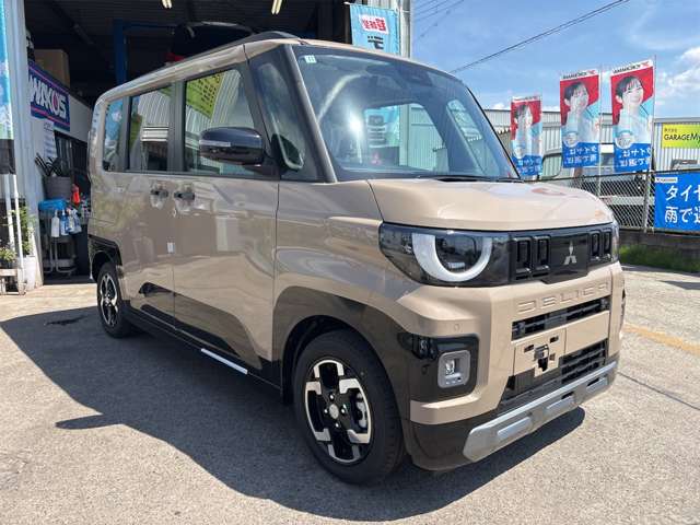 Mitsubishi Delica Mini 3