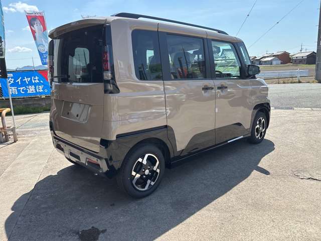 Mitsubishi Delica Mini 5