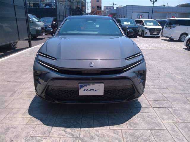 Toyota Crown Sport 12