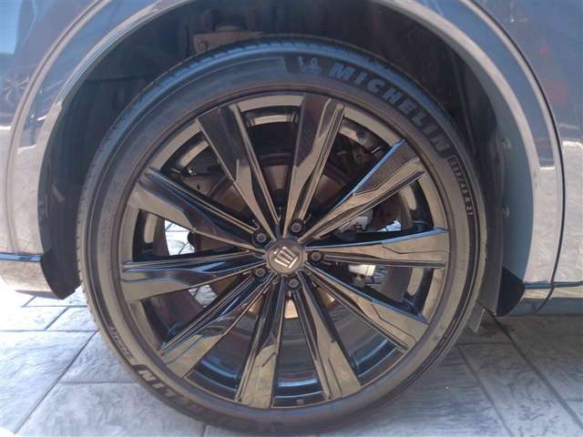 Toyota Crown Sport 4
